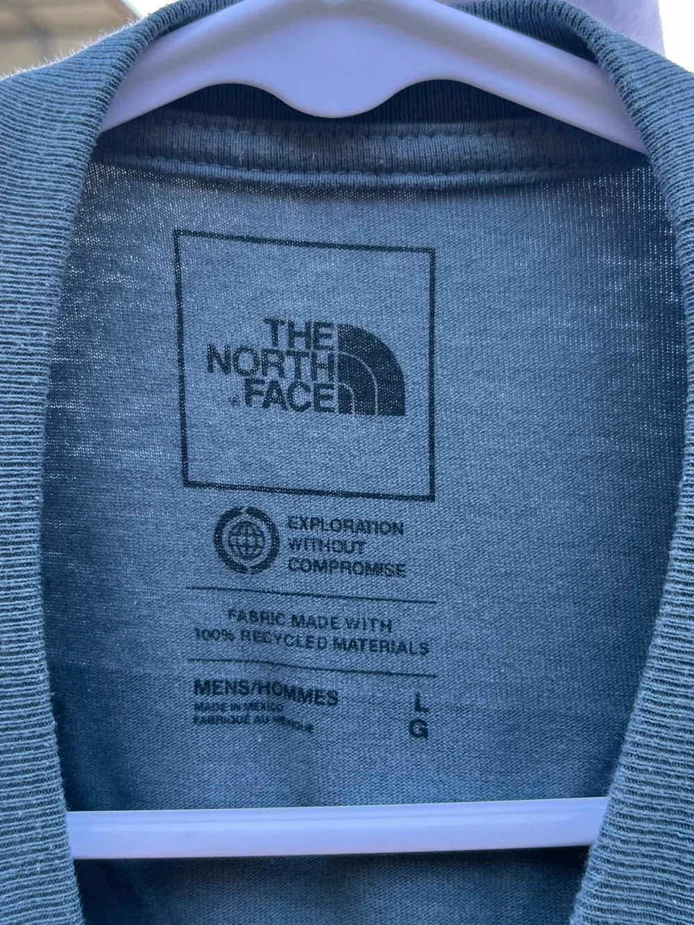 The north face men’s long sleeve logo play tee